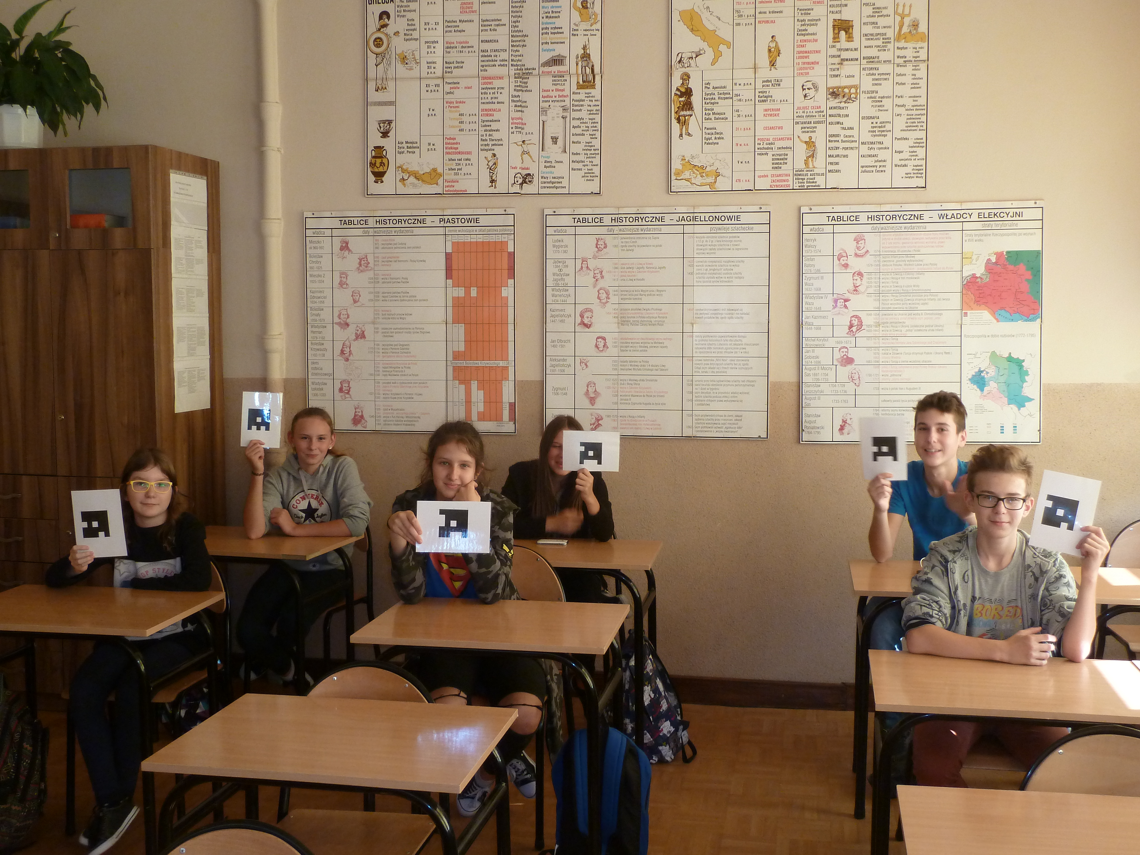CLIL_and_Plickers